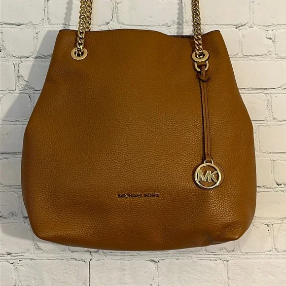 Michaels Kors Brown Pebbled Leather Soft supple cognac shoulder bag purse - Picture 1 of 14